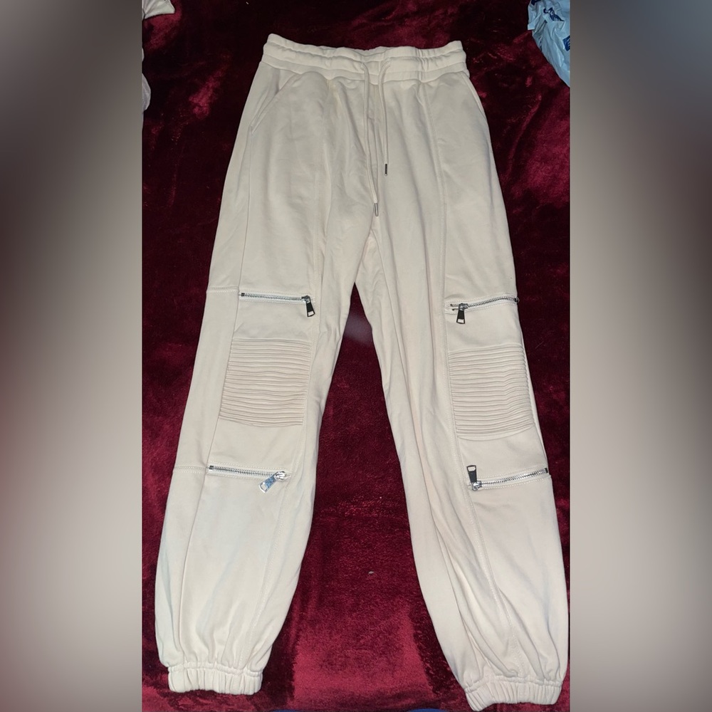 Women’s Joggers/Sweatpants